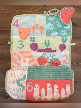 Skip Hop Baby Tummy Time Playmat, Farmstand *MAT ONLY*